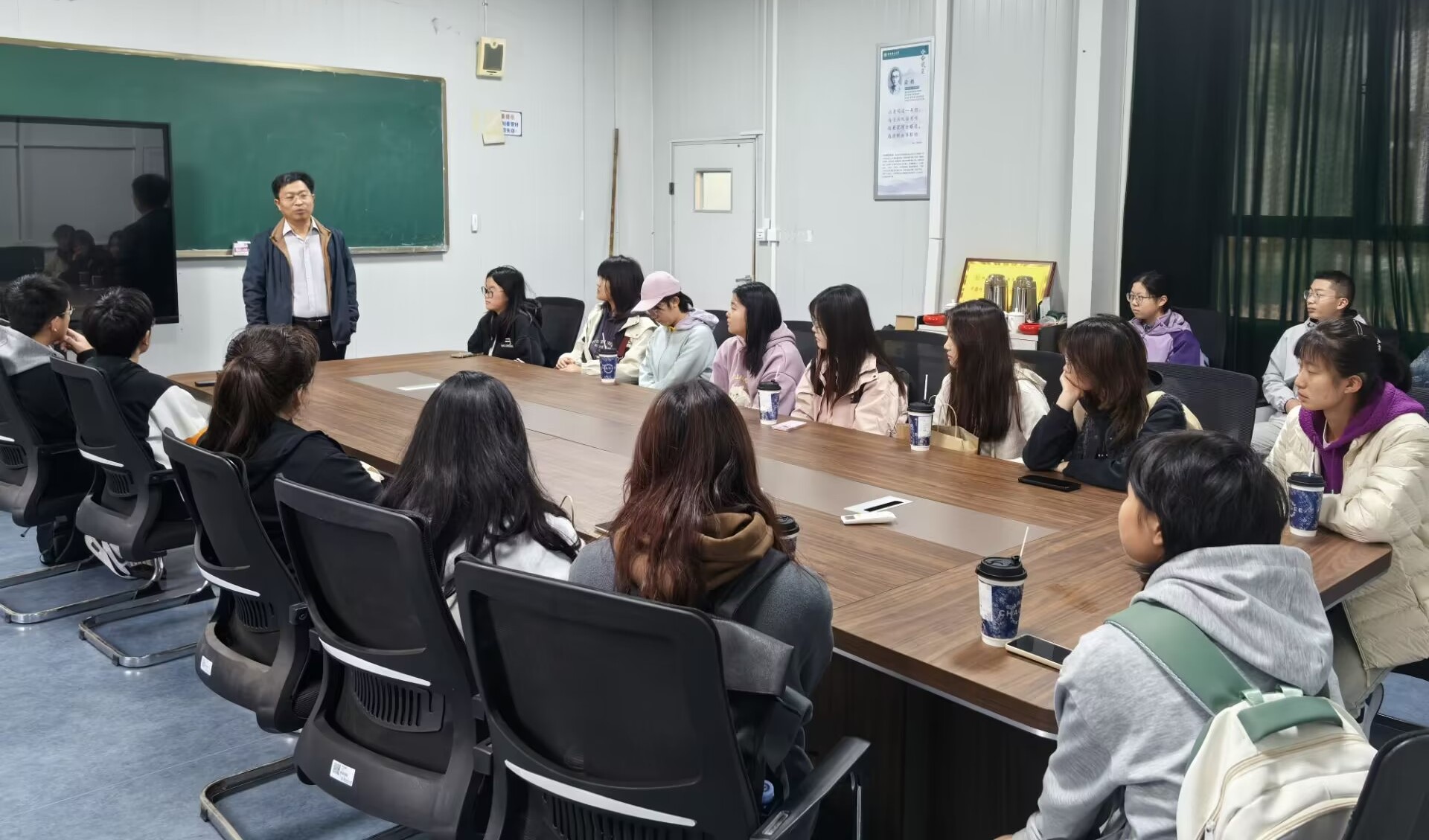 会议室_25375会议室